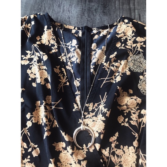 Summer Flower Dress - Picture 5 of 6